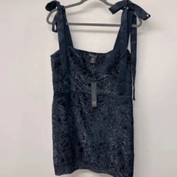 NWT House of Harlow 1960 Mini Boho Chic Floral Bow Tie Sleeves Dress Velvet XS - Picture 2 of 5